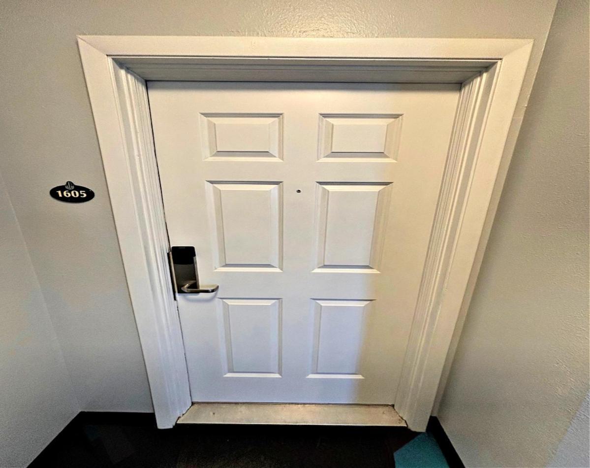 16Th Floor 1 Bedroom Resort Condo Direct Oceanfront Wyndham Ocean Walk Resort Daytona Beach 1605 Exteriör bild